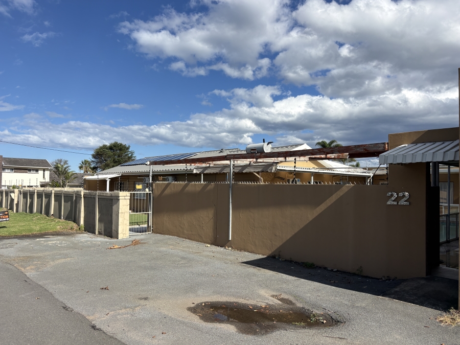 4 Bedroom Property for Sale in Gonubie Eastern Cape